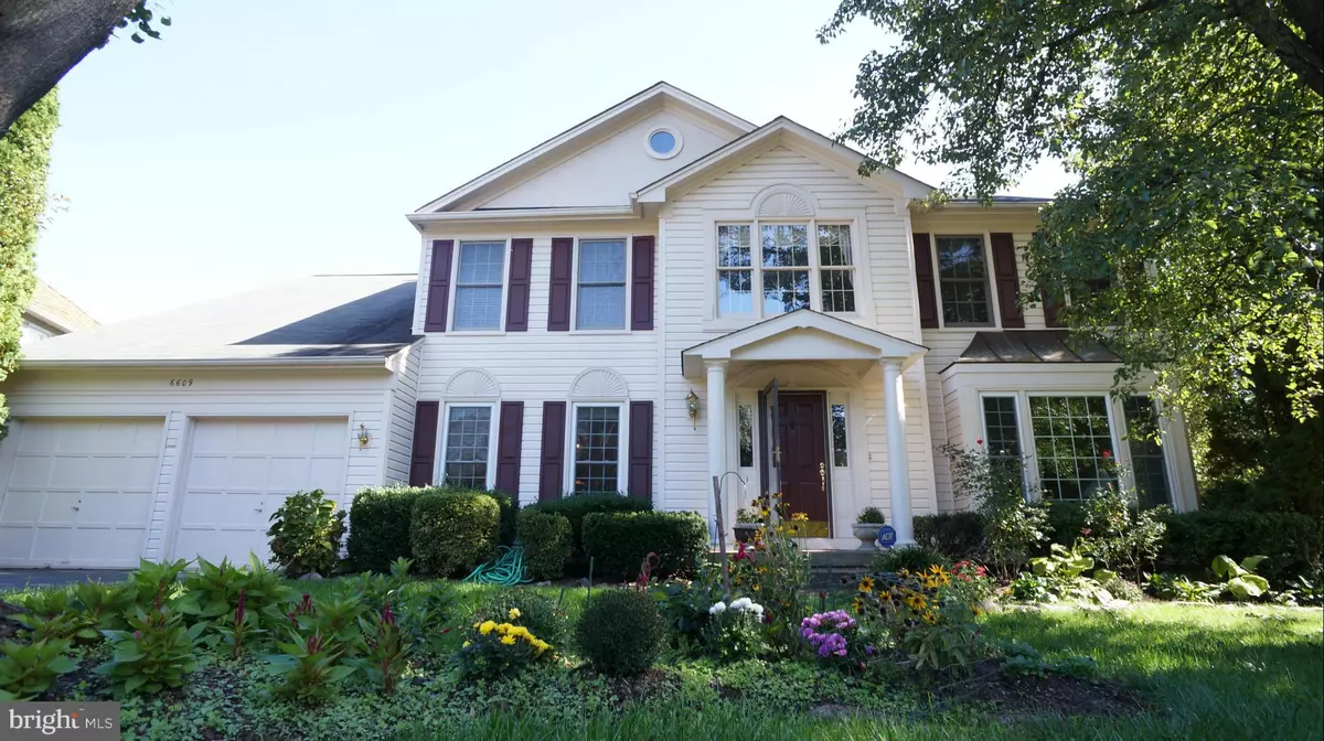 Centreville, VA 20121,6609 HARNESS HILL CT