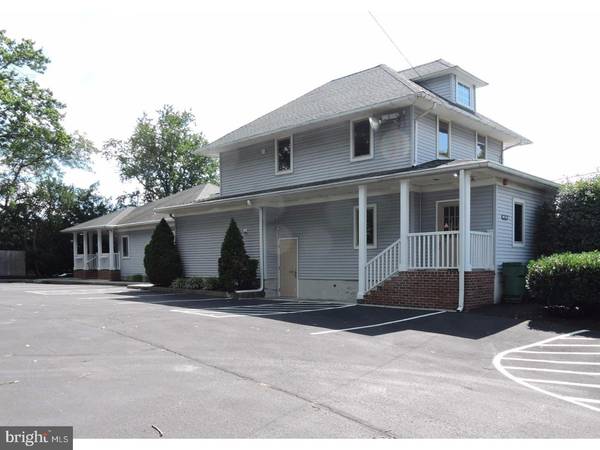 Horsham, PA 19044,450 CENTRAL AVE #S