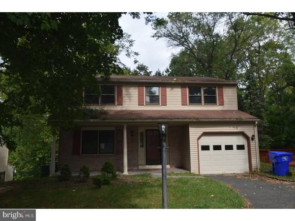 701 FALCON DR, Cheltenham, PA 19038