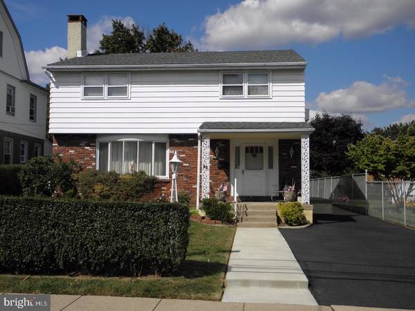 63 BLAKE AVE, Jenkintown, PA 19046