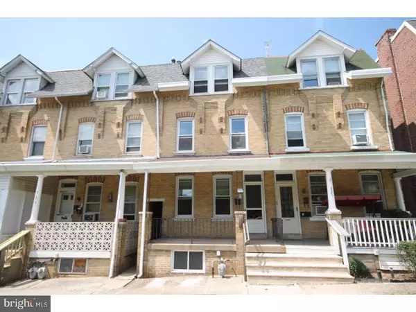 537 BUTTONWOOD ST, Norristown, PA 19401