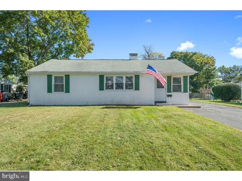 1028 THRUSH LN, Norristown, PA 19403