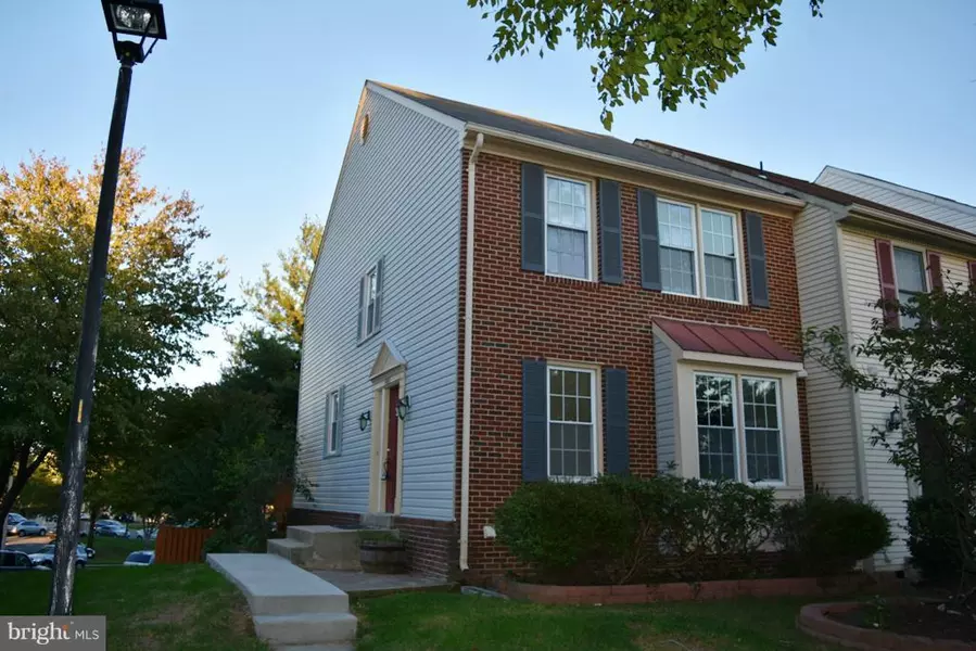 14001 BETSY ROSS LN, Centreville, VA 20121