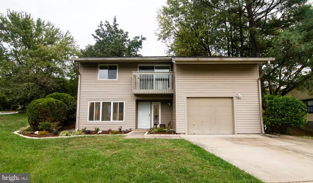 6805 VANTAGE DR, Alexandria, VA 22306