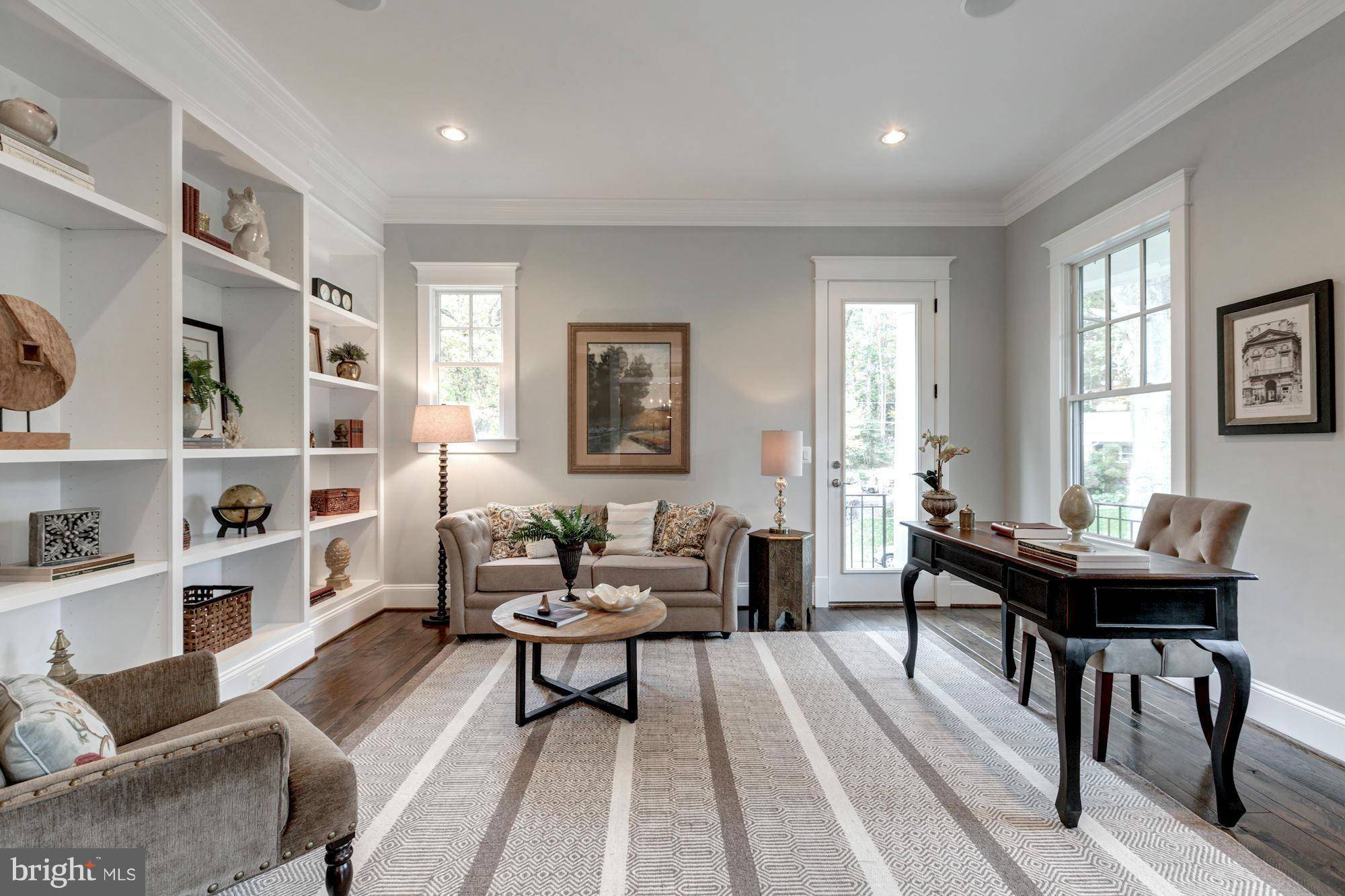 Mclean, VA 22101,1100 DELF DR