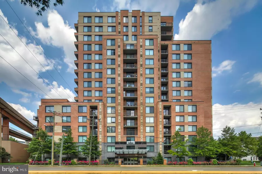 2451 MIDTOWN AVE #1621, Alexandria, VA 22303