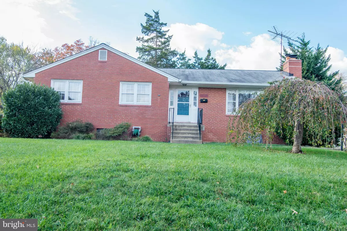 Alexandria, VA 22307,6808 DERRELL CT