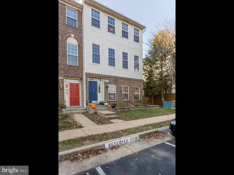 6600 CHARLES GREEN SQ, Alexandria, VA 22315