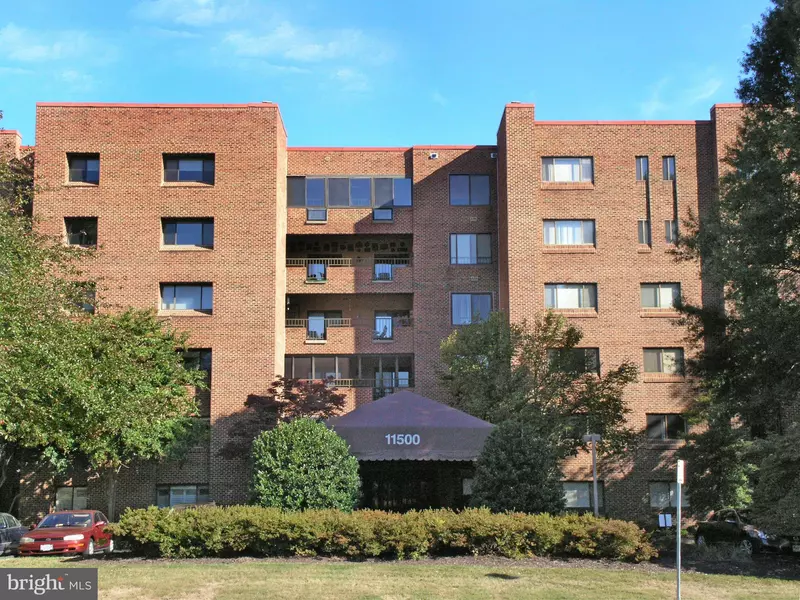 11500 FAIRWAY DR #202, Reston, VA 20190