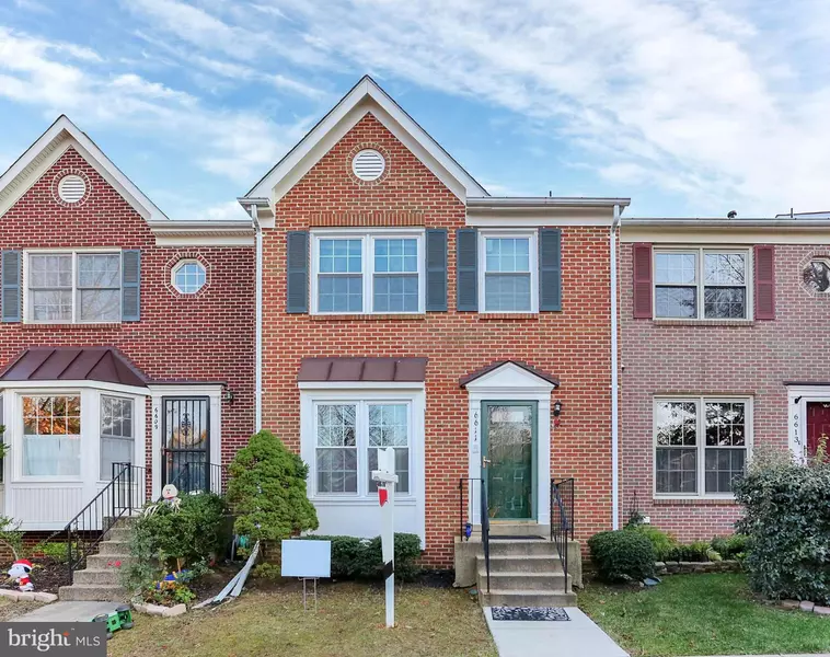 6611 SKY BLUE CT, Alexandria, VA 22315