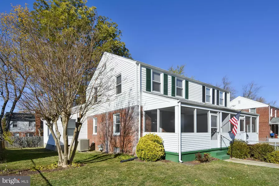 5936 WILLIAMSBURG RD, Alexandria, VA 22303