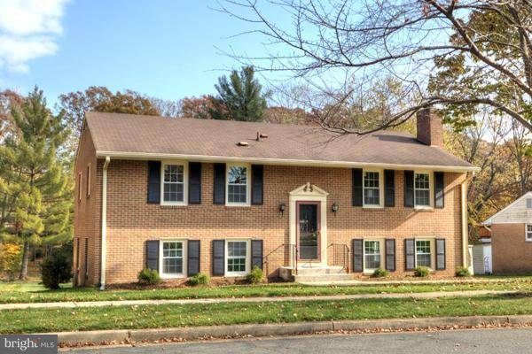 5123 PORTSMOUTH RD, Fairfax, VA 22032