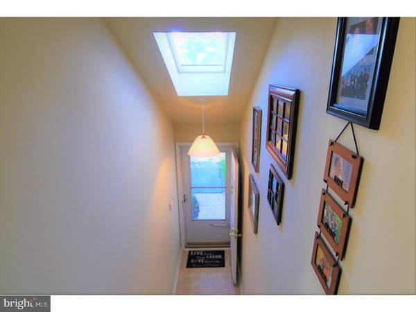 Holland, PA 18966,93 PORTSMOUTH CT #2246K