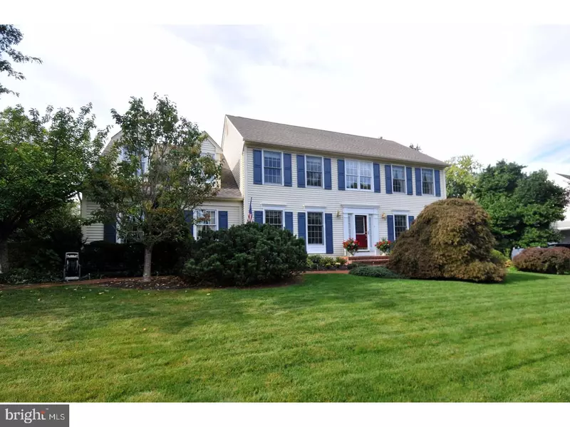 3890 SHERWOOD LN, Doylestown, PA 18902