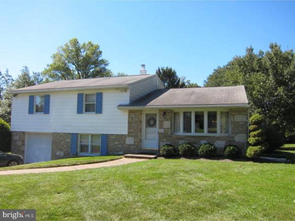 110 FAIRHILL DR, Churchville, PA 18966