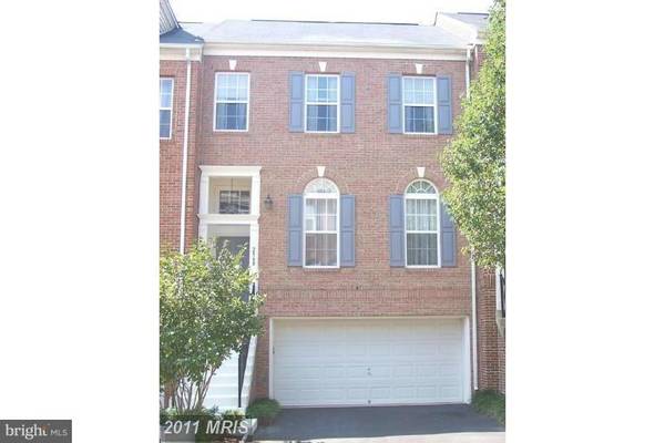 2968 KILDARE LN, Fairfax, VA 22031