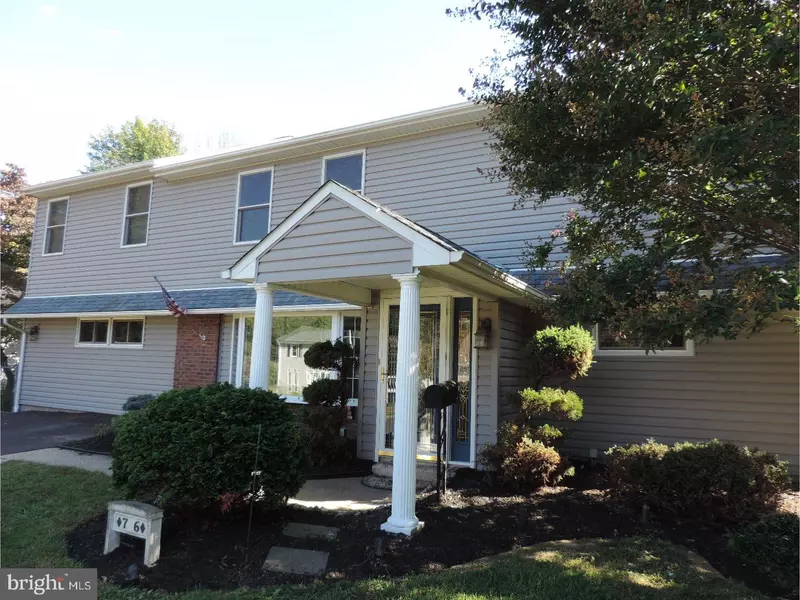 76 UPLAND RD, Levittown, PA 19056