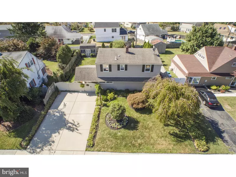 15 CYPRESS LN, Levittown, PA 19055