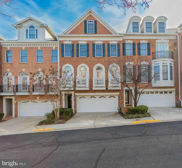 7713 SPOLETO LN #5, Mclean, VA 22102