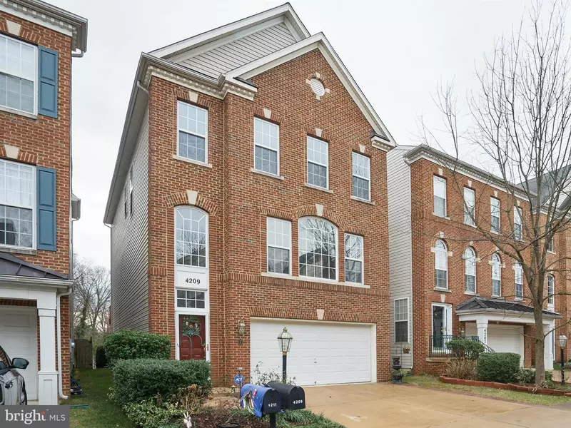 4209 SONIA CT, Alexandria, VA 22309