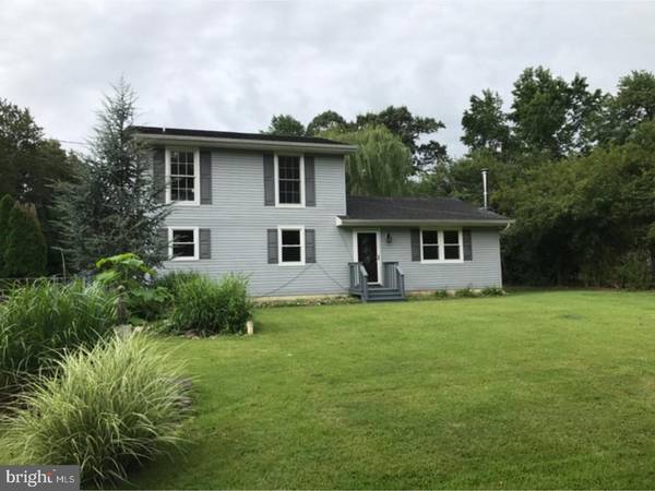 33 RIDGE RD, Elmer, NJ 08318