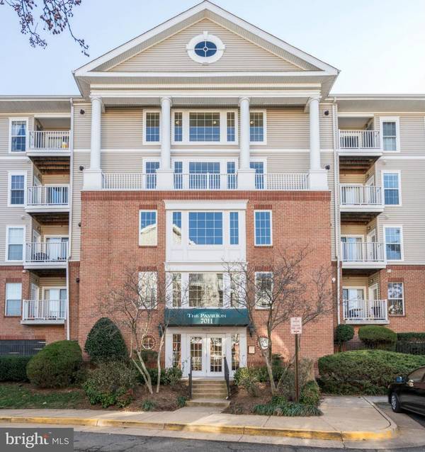 7011 FALLS REACH DR #306, Falls Church, VA 22043