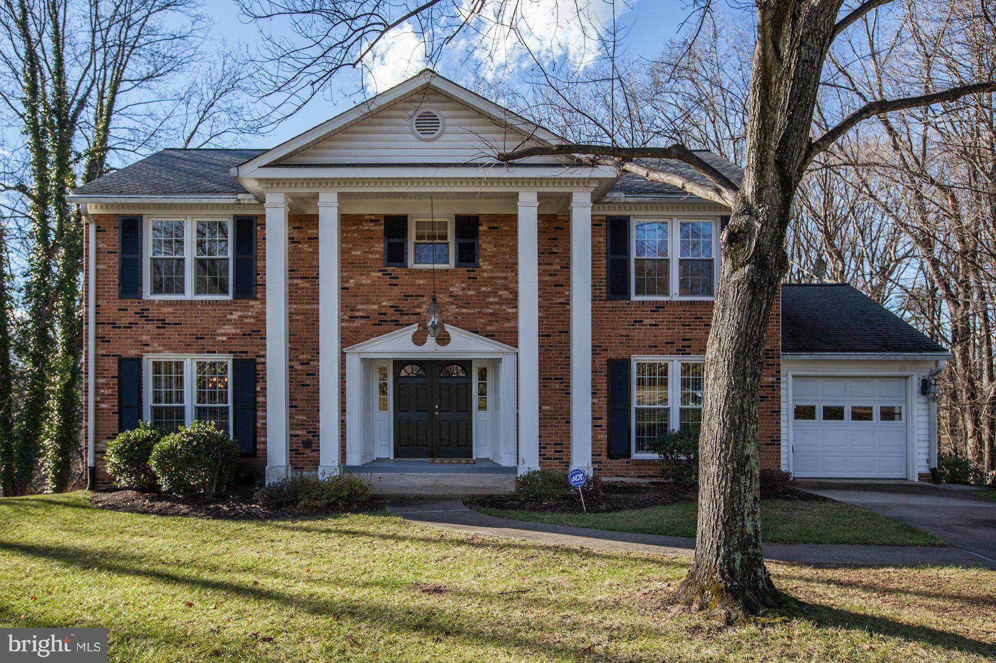1900 TRUMPET CT, Vienna, VA 22182