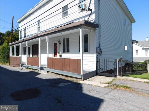 41 E WATER ST, Lansford, PA 18232