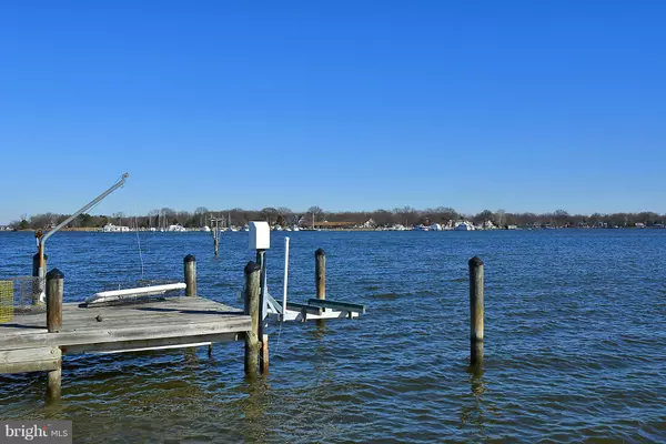 West River, MD 20778,5008 MAXWELL AVE NE