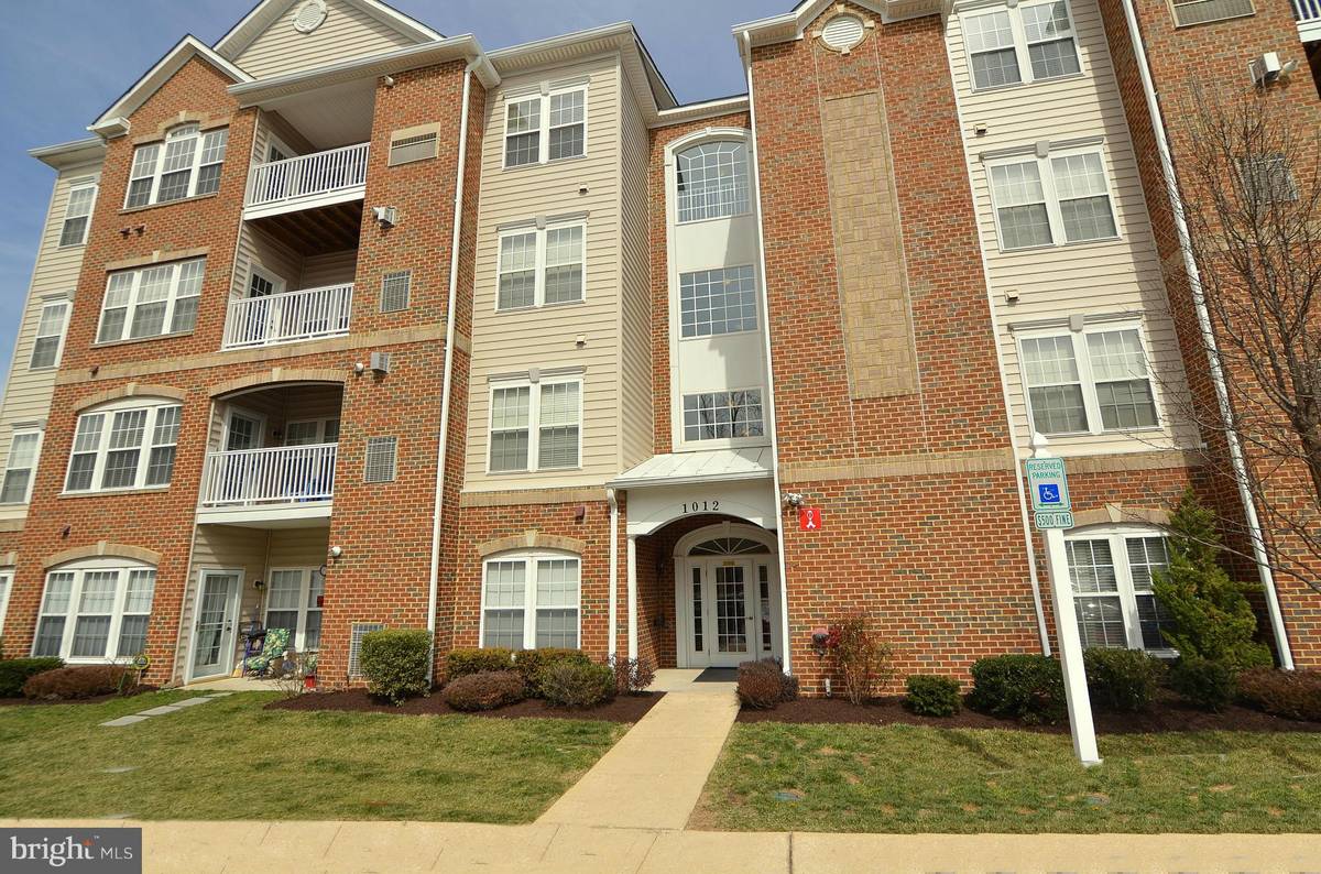 Odenton, MD 21113,1012 SAMANTHA LN #8-103