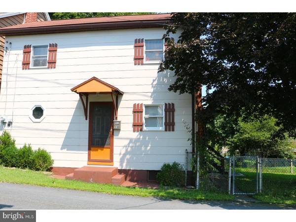 10 COLUMBIA AVE, Cressona, PA 17929