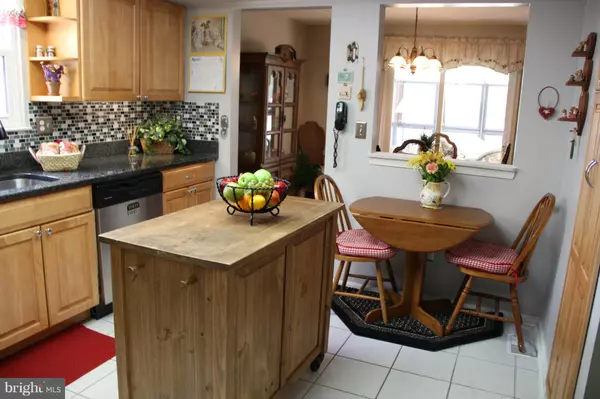 Hanover, MD 21076,1907 POMETACOM DR