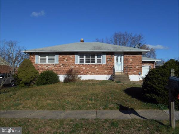 4 DAWES DR, Newark, DE 19702