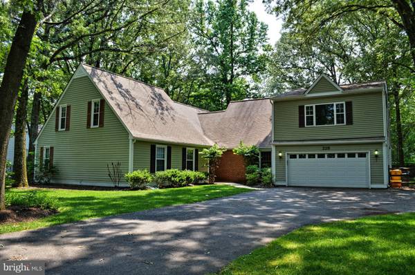 228 BERRYWOOD DR, Severna Park, MD 21146