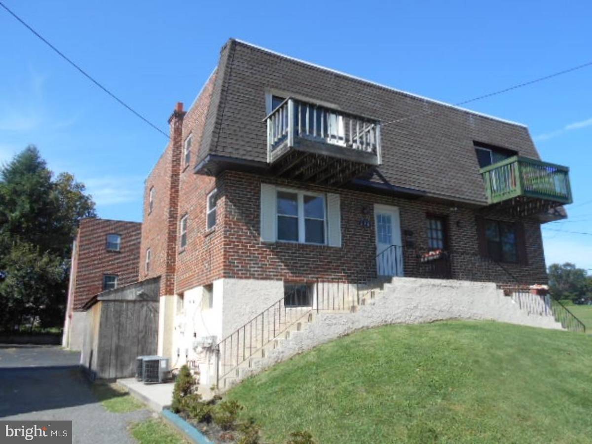 Clifton Heights, PA 19018,136 N CHURCH ST