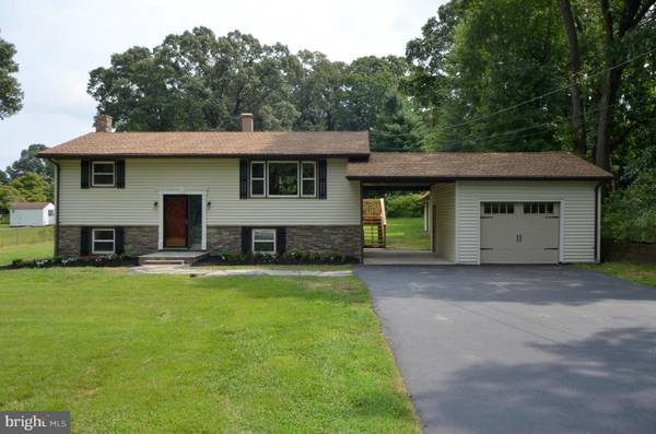 8373 ELM RD, Millersville, MD 21108