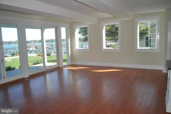 West River, MD 20778,1001 BACK BAY BEACH RD