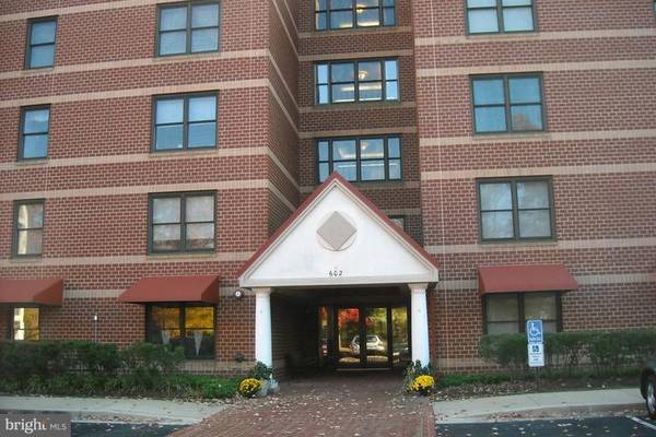 602 MCKINSEY PARK DR #306, Severna Park, MD 21146