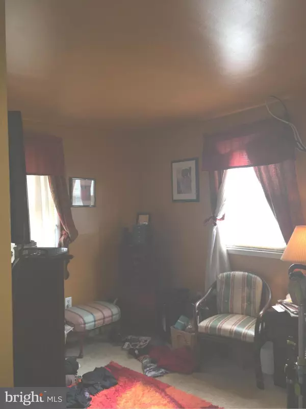 Annapolis, MD 21401,2047 FOREST DR