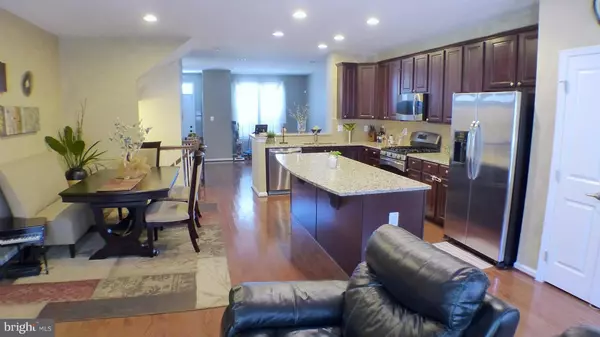 Hanover, MD 21076,7254 DORCHESTER WOODS LN