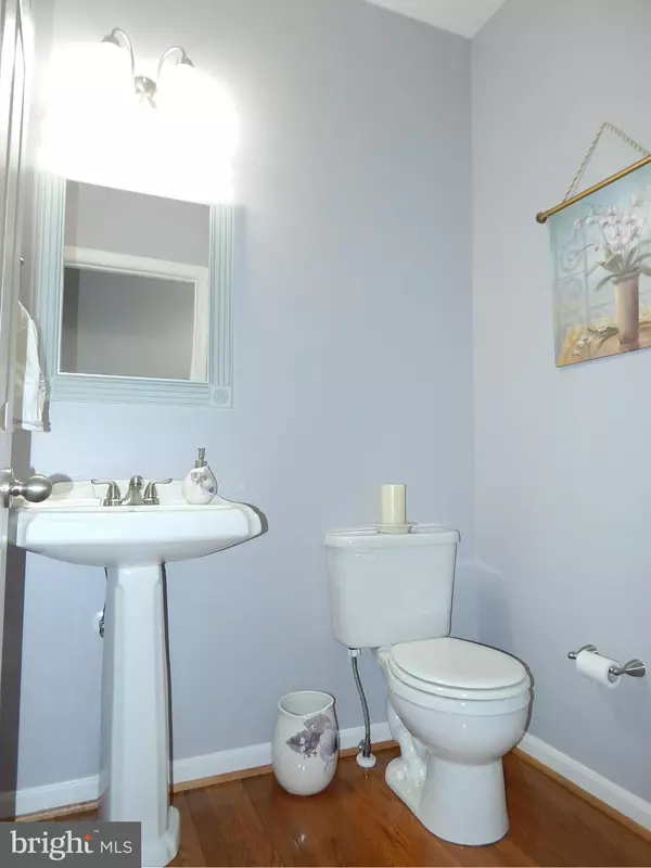 Hanover, MD 21076,7198 CEDAR WINDS FARM LN