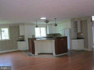 Dunkirk, MD 20754,272 SOUTHDALE CT