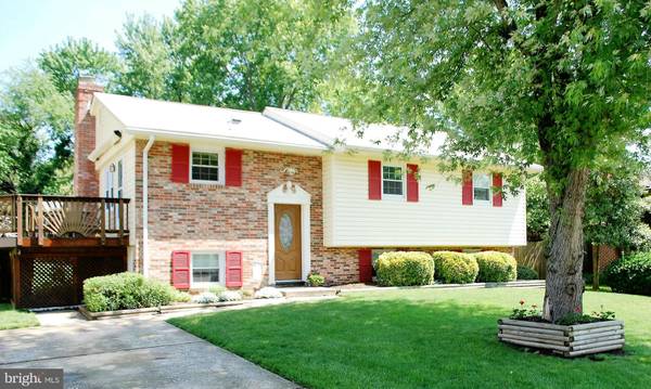 492 WILLIAMSBURG LN, Odenton, MD 21113