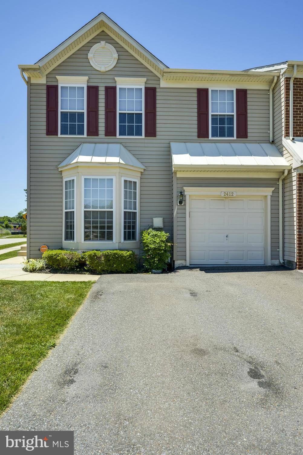 Odenton, MD 21113,2412 KNAPPS WAY