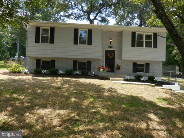 7728 PINE HAVEN DR, Pasadena, MD 21122