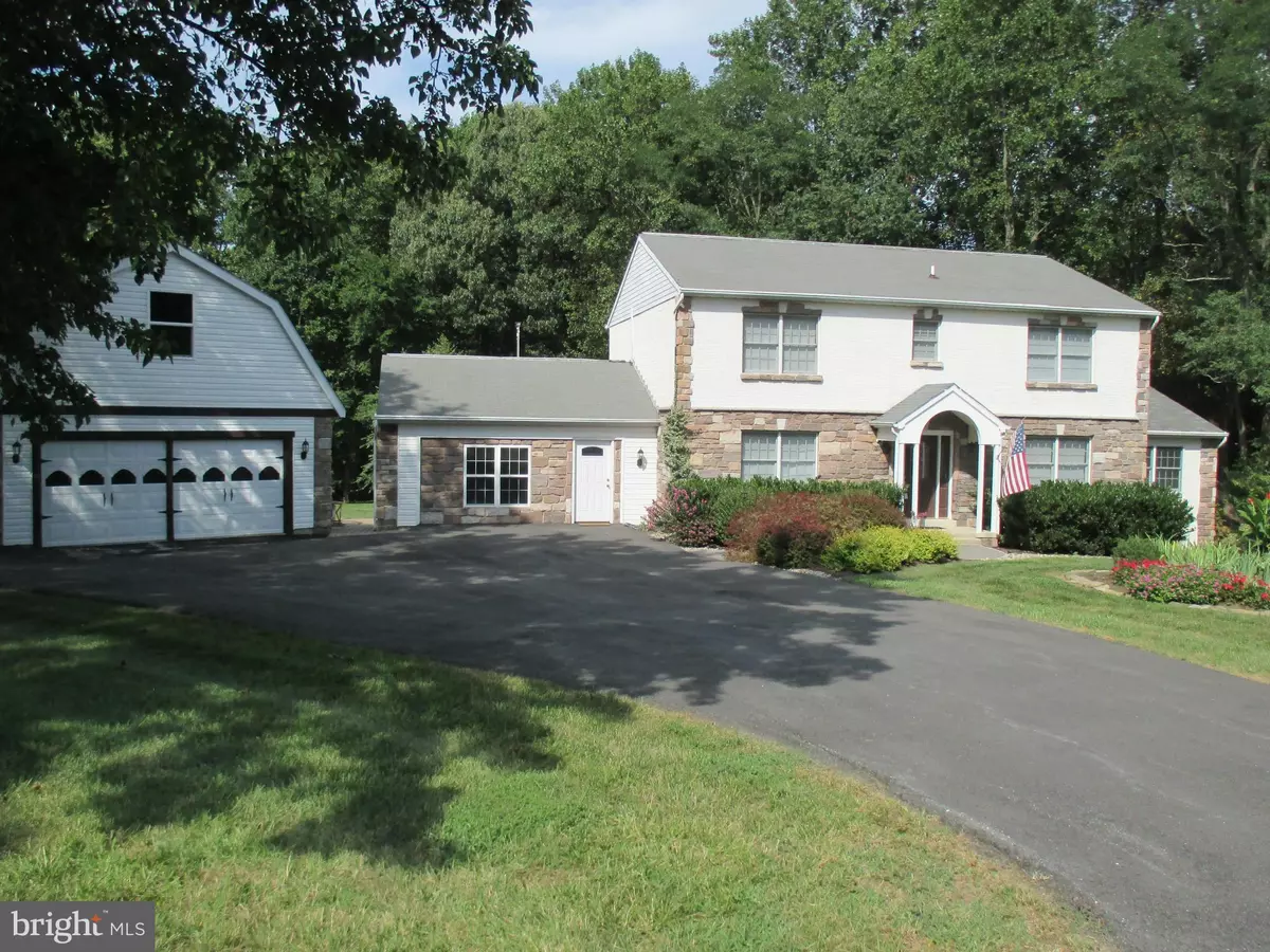 Tracys Landing, MD 20779,6403 HEATHCLIFF LN