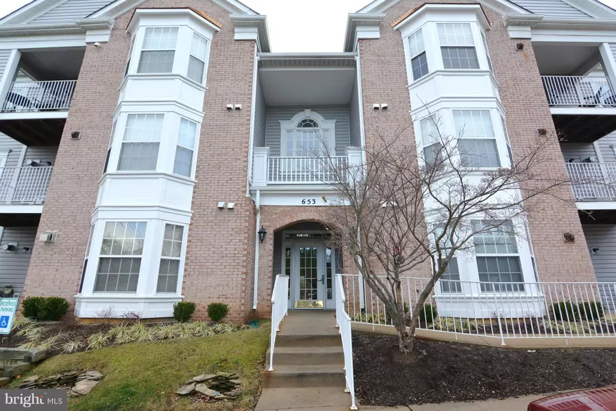 653 BURTONS COVE WAY #12, Annapolis, MD 21401