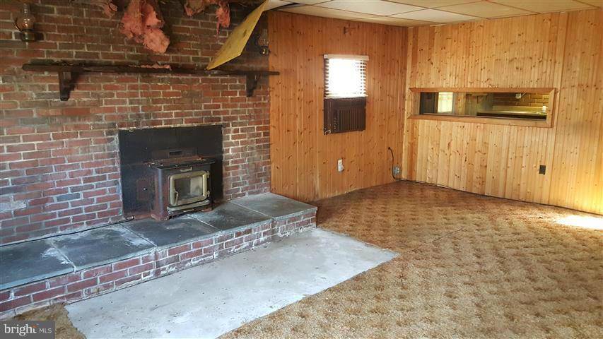 Orchard Beach, MD 21226,810 HILLTOP RD