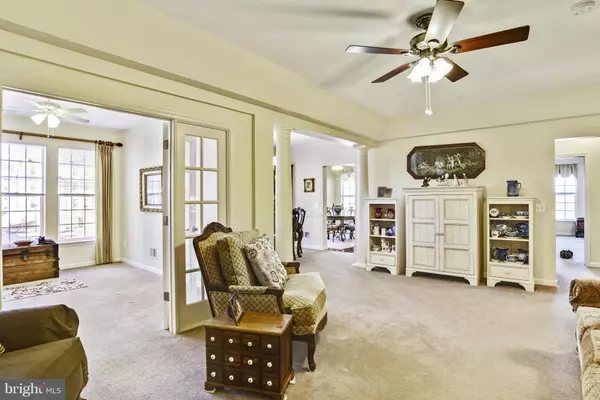Odenton, MD 21113,8609 WINTERGREEN CT #202
