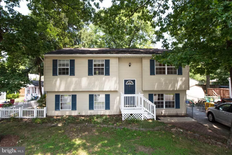 1627 RIVERDALE DR, Edgewater, MD 21037